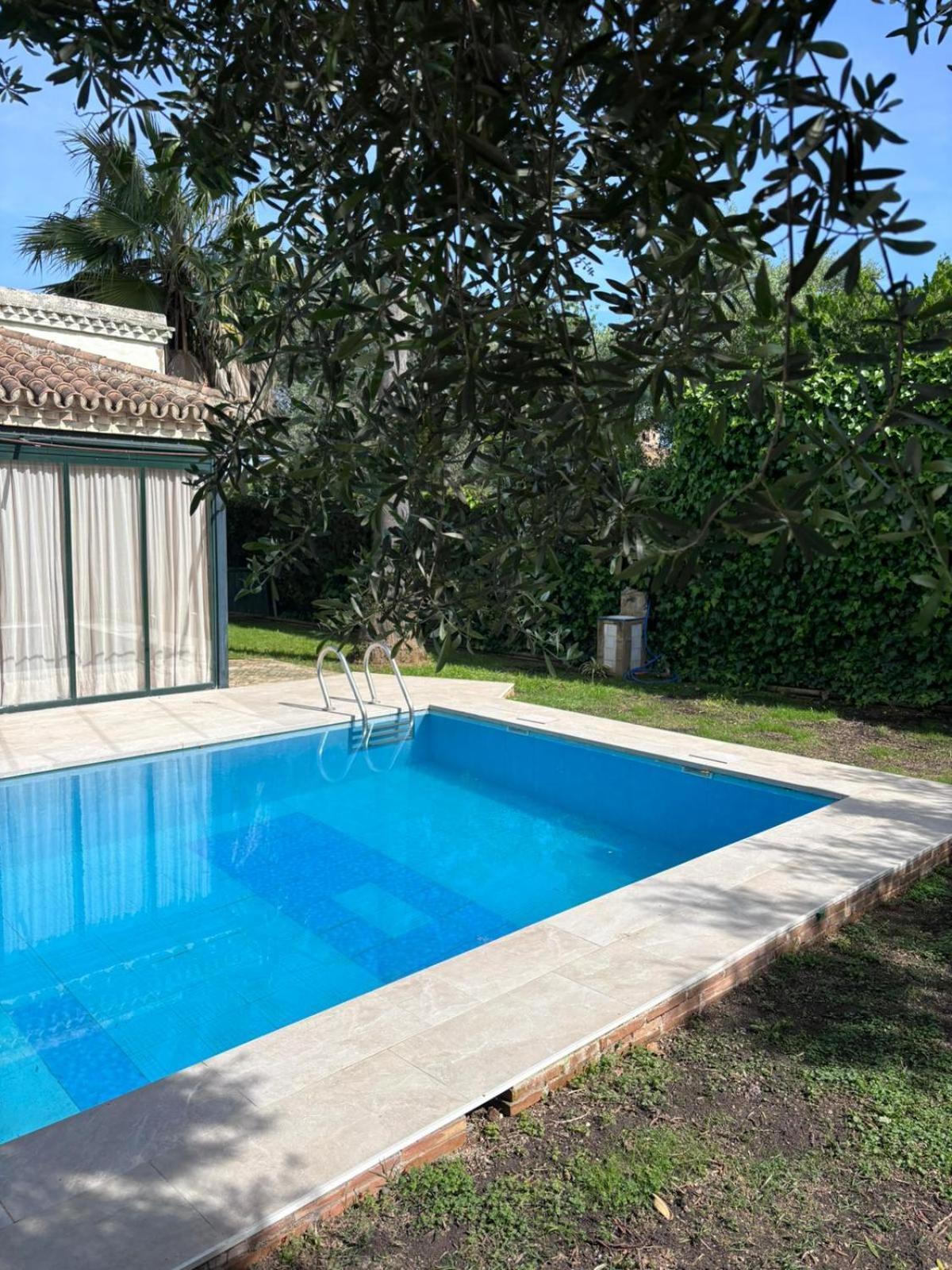 Casa Villa Ladi Umbrete エクステリア 写真